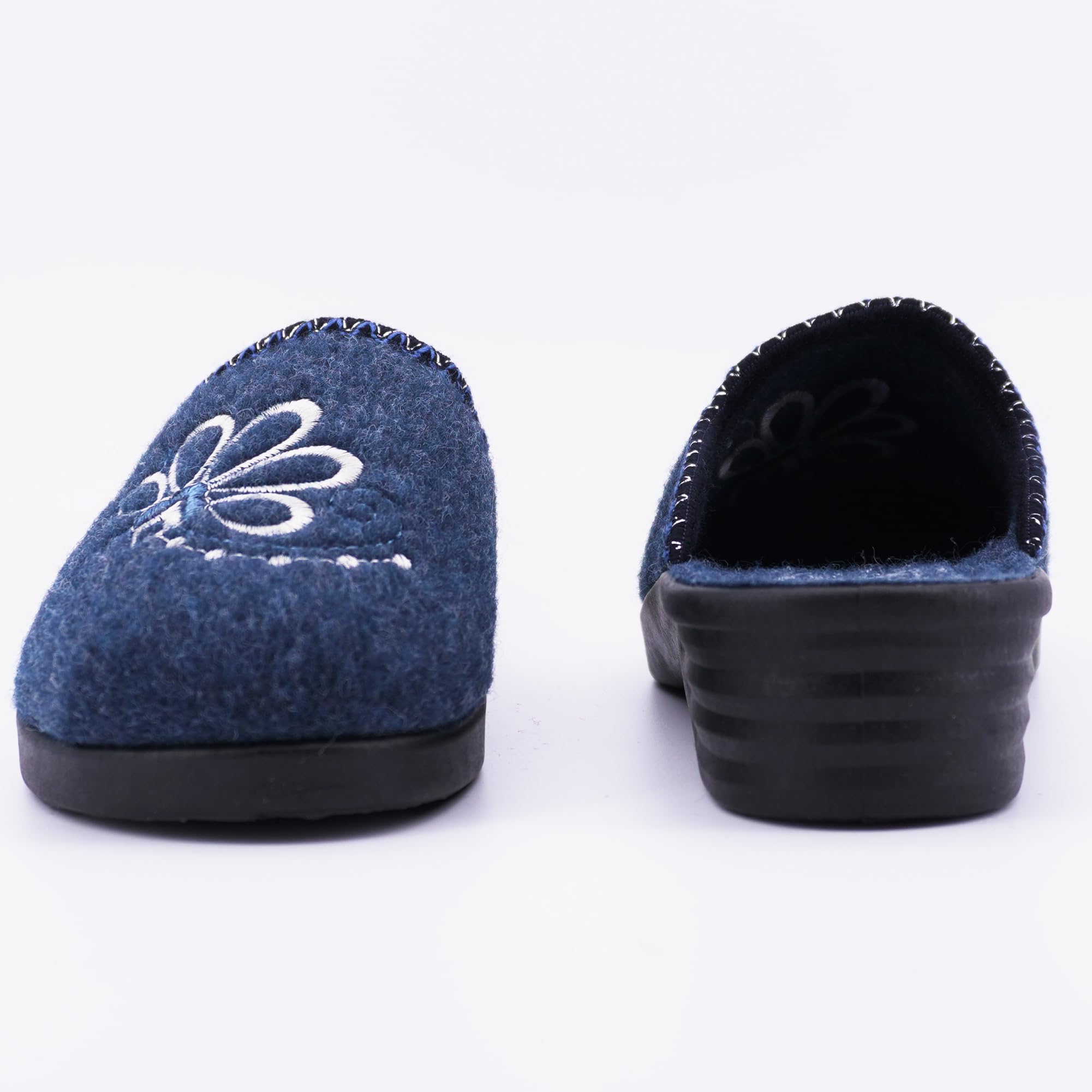 JOMIX Damen Hausschuhe Winter Made in Italy Bequem Weich mit Niedrigem Keil Blumenstickerei Elegant für Zuhause