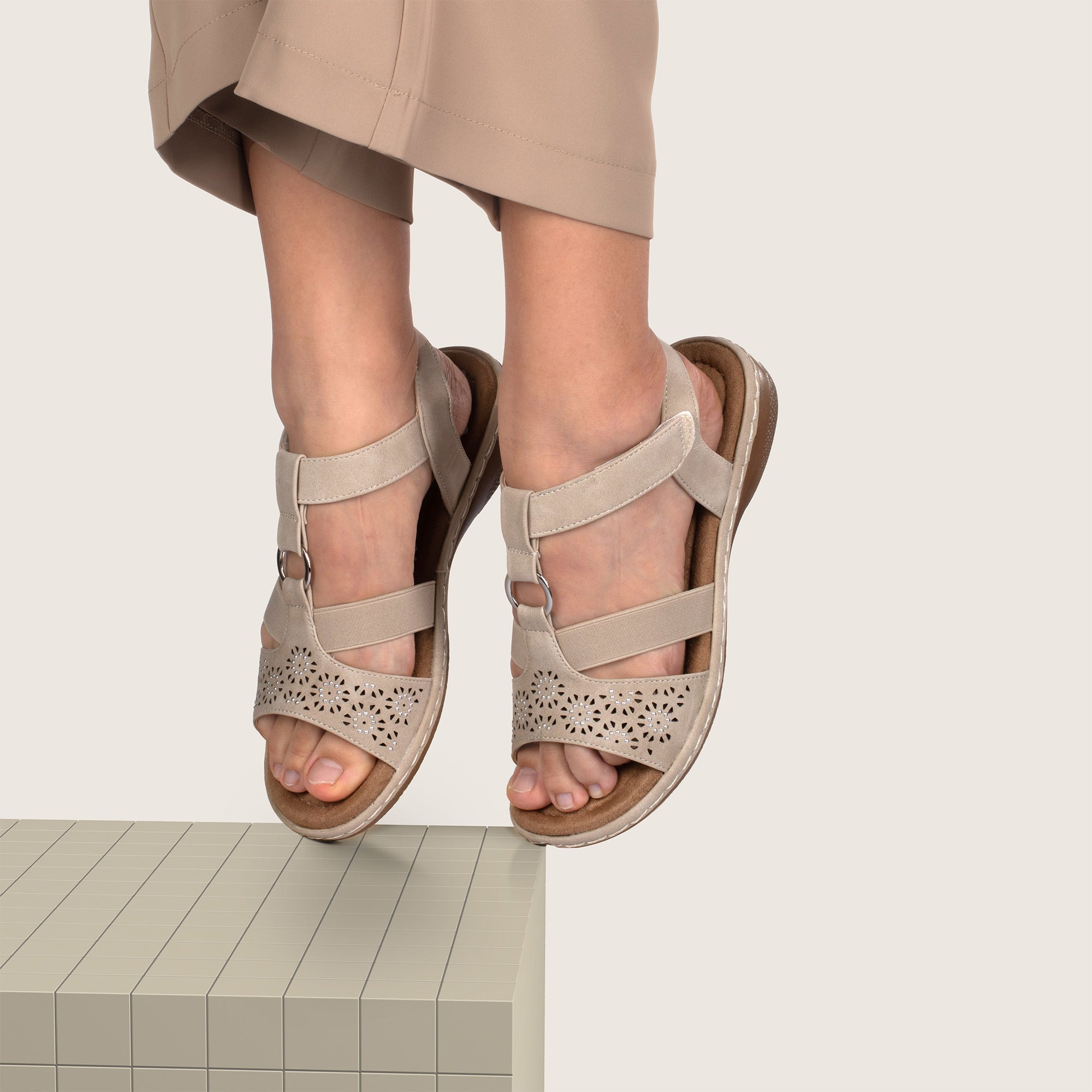 JOMIX Sandali Estivi da Donna Eleganti e Versatili Design a Strappo Facile da Indossare WFF250182