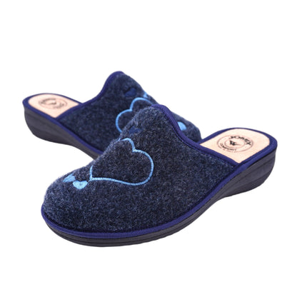 JOMIX Damen Hausschuhe Winter Bequeme Pantoffeln Niedriger Keilabsatz aus Filz mit Gestickten Herzen Warm Weich Rutschfest Made in Italy