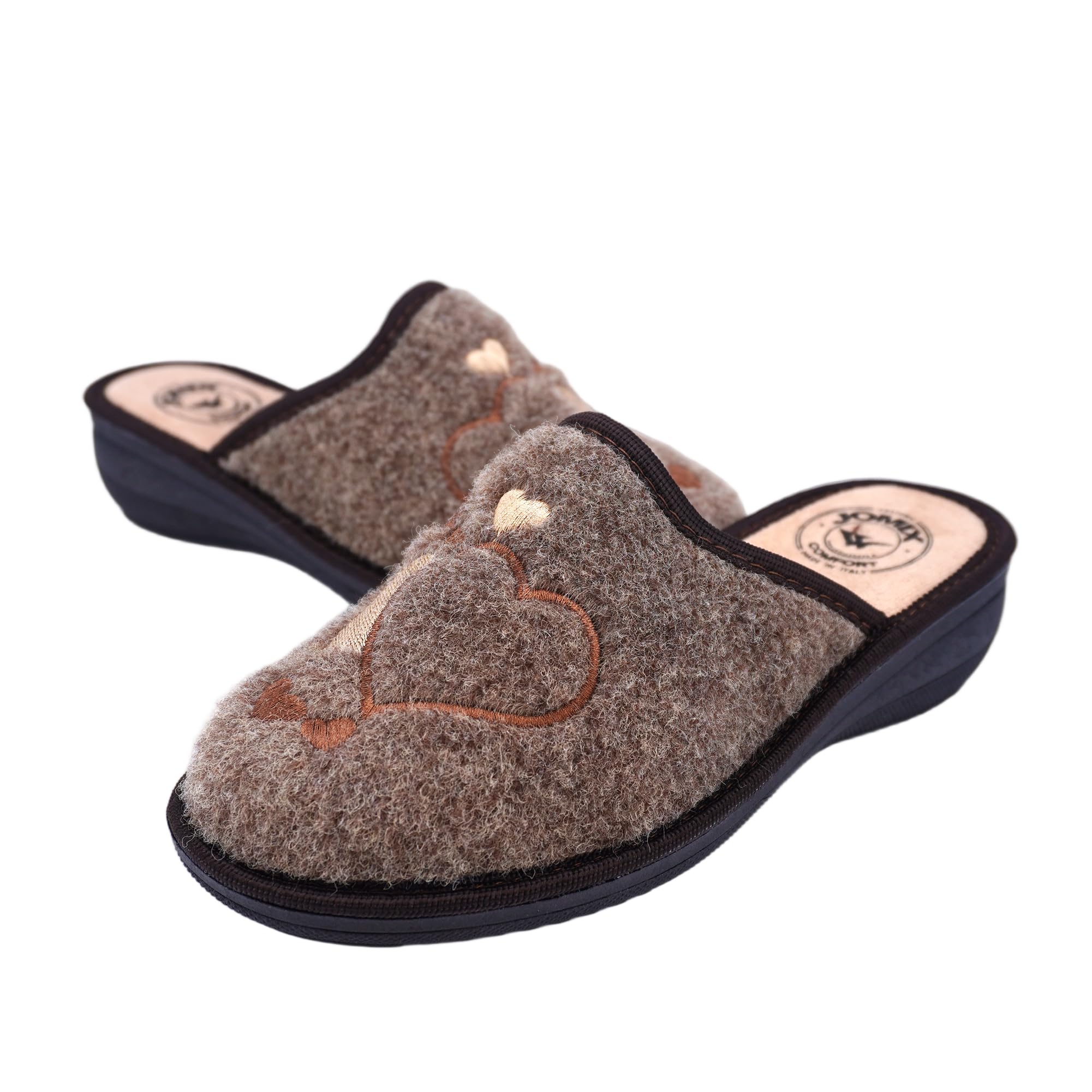 JOMIX Damen Hausschuhe Winter Bequeme Pantoffeln Niedriger Keilabsatz aus Filz mit Gestickten Herzen Warm Weich Rutschfest Made in Italy