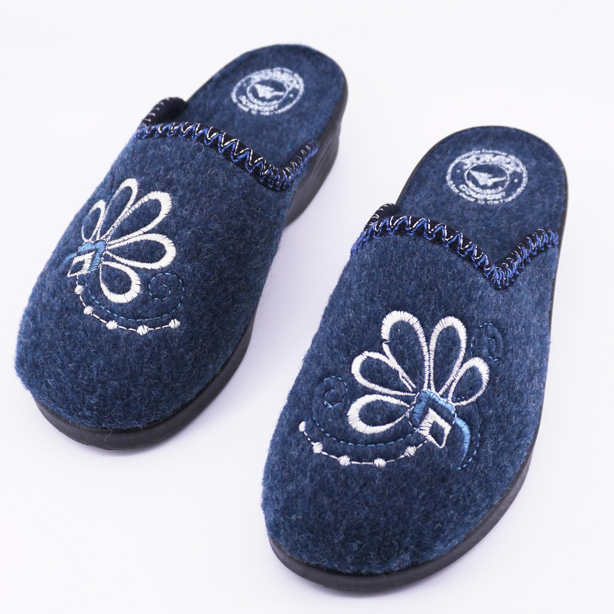 JOMIX Damen Hausschuhe Winter Made in Italy Bequem Weich mit Niedrigem Keil Blumenstickerei Elegant für Zuhause