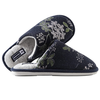 JOMIX Hausschuhe Damen Winter Warm Gefüttert Rutschfest Geschlossene Zehen Leicht Leise Pantoffeln Mit Plüschfutter Gummisohle in Velours Optik Mule Sabot für Zuhause